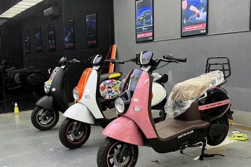 Loạt xe máy điện mới 'tham chiến' tại thị trường Việt Nam