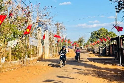 Bình dị ngày Tết ở làng
