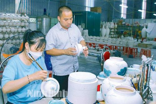 Thủ công mỹ nghệ góp phần phát triển công nghiệp văn hóa