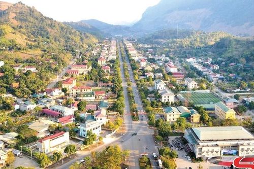 Nông thôn mới bên dòng sông Đà