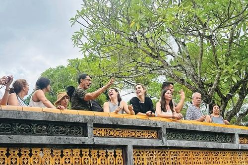 Ôm ấp một tình yêu