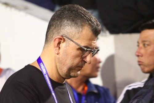 Đội bóng V-League 'trảm tướng' ngay đầu năm mới