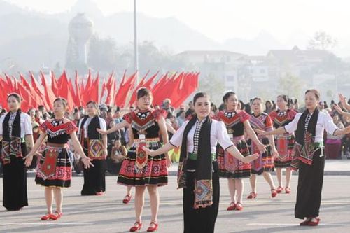 Sơn La tổ chức Hội Xuân dâng Bác