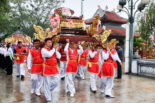 Ba Vì: lan tỏa các giá trị văn hóa từ Lễ hội Tản Viên Sơn Thánh