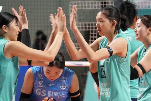 Tin nóng thể thao tối 1/2: Bích Thủy cùng đồng đội thắng sốc tại Hàn Quốc; ĐKVĐ V-League công bố hàng loạt tân binh