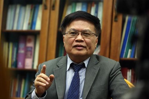 Đột phá thể chế: Mục tiêu gần song hành mục tiêu xa