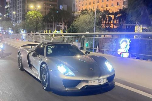 Porsche 918 Spyder siêu hiếm ra phố chơi Tết sau 2 năm 'ở ẩn'