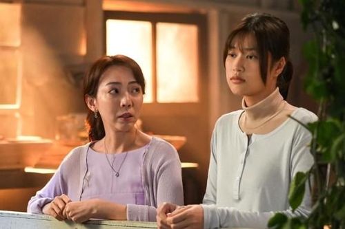 Hoa hậu Thiên Ân diễn xuất gây bất ngờ trong phim Tết