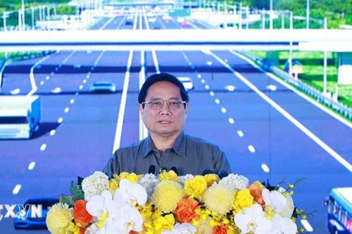 Thủ tướng dự khởi công cao tốc TP Hồ Chí Minh-Thủ Dầu Một-Chơn Thành