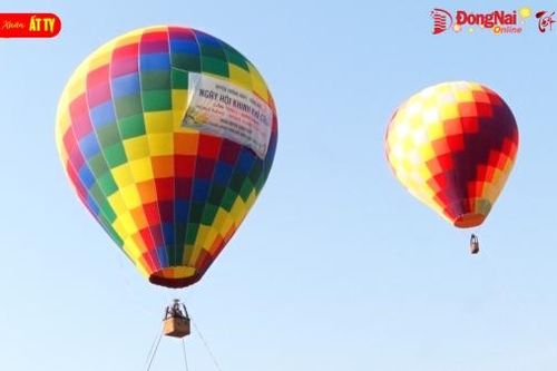 Ngày hội Khinh khí cầu lần đầu tiên tổ chức tại Thống Nhất