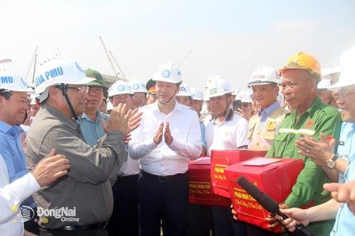 Thủ tướng Chính phủ Phạm Minh Chính thăm, chúc Tết tại công trường Dự án sân bay Long Thành