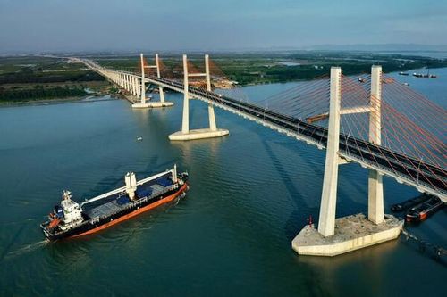 Phát triển bền vững vùng kinh tế trọng điểm Bắc Bộ từ những đột phá trong hạ tầng giao thông