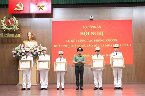 Điểm tựa vững vàng giúp người dân trong thiên tai, hoạn nạn