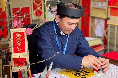 Xin chữ gì đầu năm để học hành tấn tới, thi cử đỗ đạt?