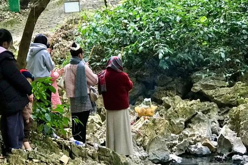 Du khách cần chấp hành tốt các quy định tại Khu di tích Quốc gia đặc biệt Pác Bó