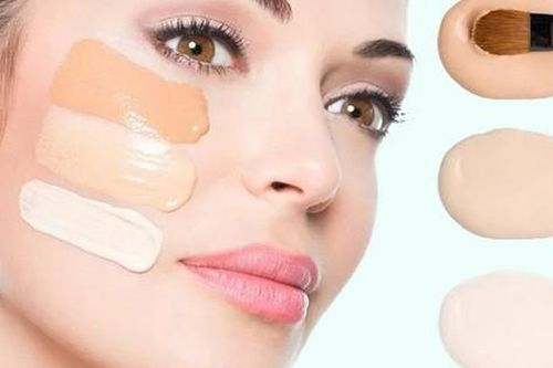 Làm thế nào để trang điểm không bị mốc?