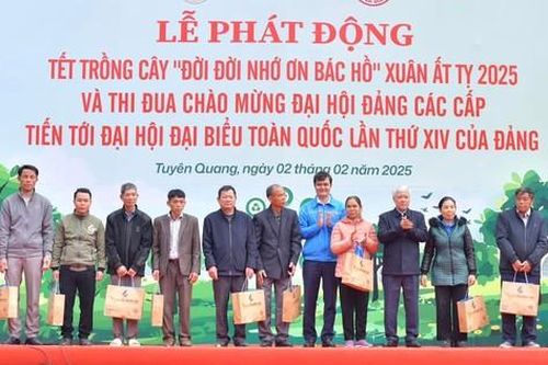 T.Ư Đoàn phát động Tết trồng cây và thi đua chào mừng Đại hội Đảng các cấp
