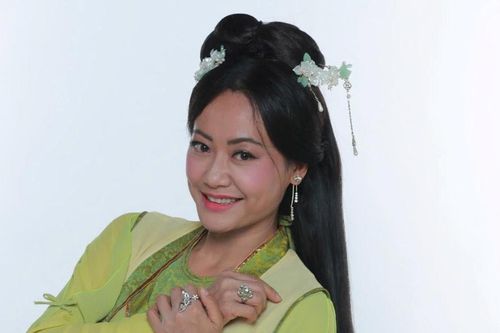 Nghệ sĩ Hồng Ánh: Tết để tận hưởng bình yên bên gia đình