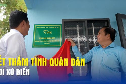 Tết thắm tình quân dân nơi xứ biển