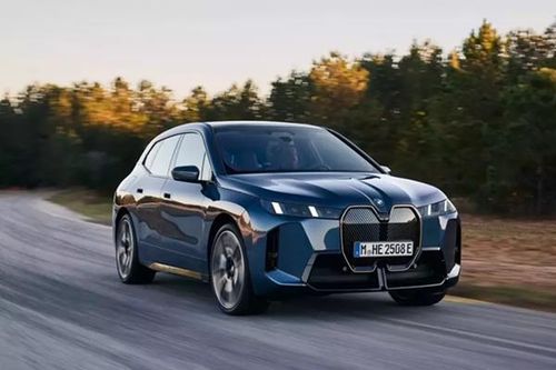 Chi tiết BMW iX 2025 'giá mềm' vừa ra mắt, từ 75.100 USD