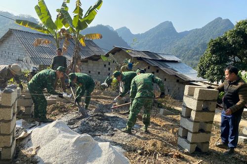 Sát cánh cùng nhân dân nâng cao chất lượng cuộc sống