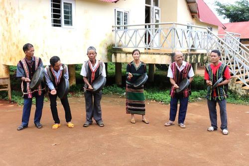 Tiếng chiêng vọng mãi...