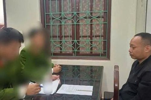 Tạm giữ khẩn cấp 2 đối tượng hành hung tài xế ô tô ở phà Cồn Nhất, Nam Định