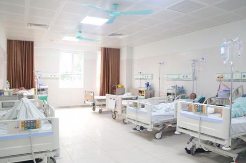 Cấp cứu do tai nạn giao thông và pháo nổ giảm trong dịp Tết Ất Tỵ 2025