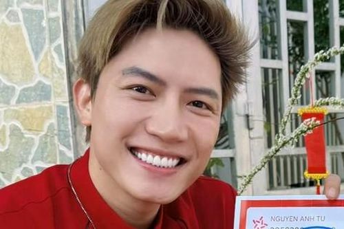 Anh Tú gây tranh cãi