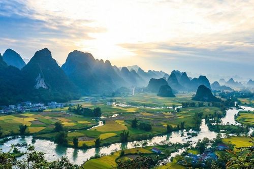 Bên dòng Quây Sơn