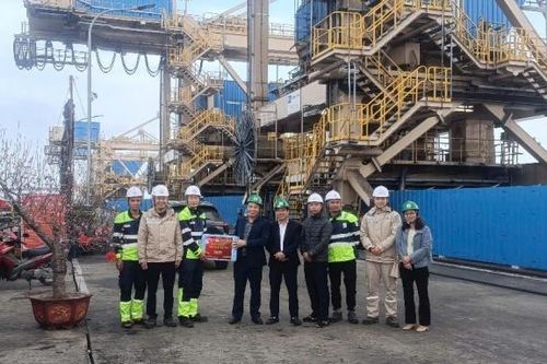 Lãnh đạo NMNĐ Thái Bình 2 thăm và động viên các CBCNV trực ban, sản xuất dịp Tết