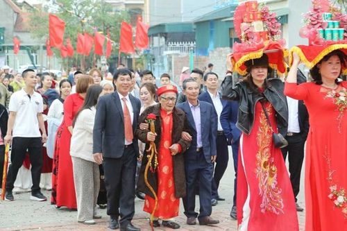 Lễ hội Tiên Công năm 2025 chính thức khai hội