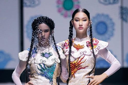 Xu hướng thời trang 2025: Những dấu ấn đậm nét trên dòng chảy thị giác