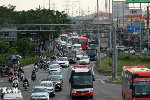 Giao thông tại TP Hồ Chí Minh ngày mùng 5 Tết cơ bản ổn định, không ùn tắc