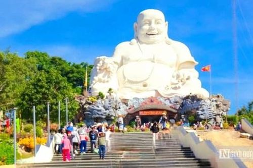 An Giang đón khoảng 600.000 lượt khách dịp Tết Nguyên đán