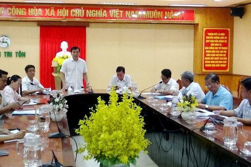 Tri Tôn khẩn trương triển khai nhiệm vụ năm 2025
