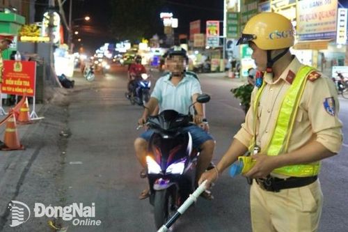 Đồng Nai xử lý hơn 13,4 ngàn vi phạm khi Luật Trật tự, an toàn giao thông đường bộ năm 2024 có hiệu lực