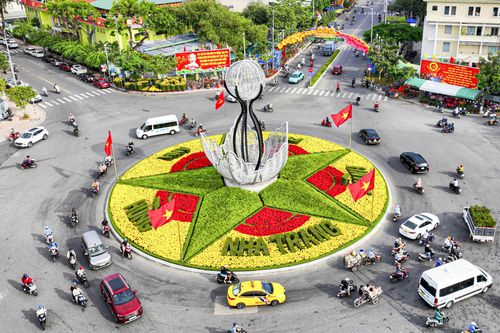 Kỷ niệm 95 năm Ngày thành lập Đảng Cộng sản Việt Nam (3-2-1930 - 3-2-2025): Phát huy truyền thống vẻ vang, cùng đất nước bước vào kỷ nguyên mới