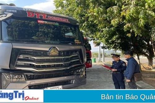 Hải quan các cửa khẩu làm việc xuyên tết để thông quan hàng hóa xuất nhập khẩu