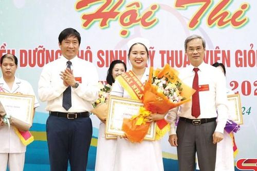 Lương y phải như từ mẫu