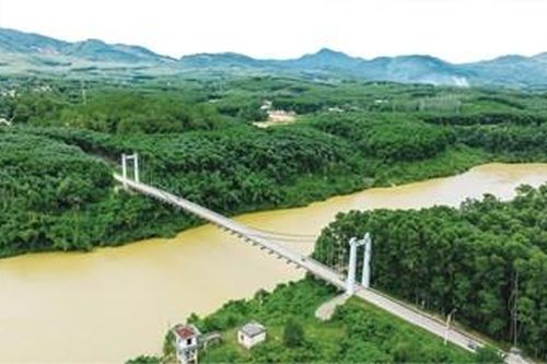 Những núi đồi lớn lên