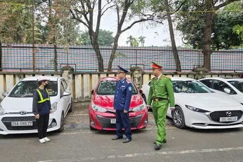 Xử phạt nhiều bãi trông giữ xe vi phạm