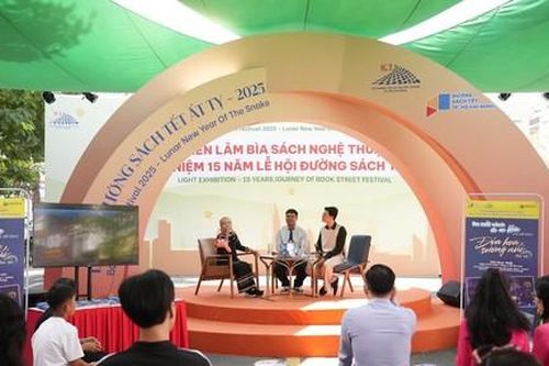 Nét đẹp đời sống vùng cao Raglai đến với Đường sách Tết tại TPHCM