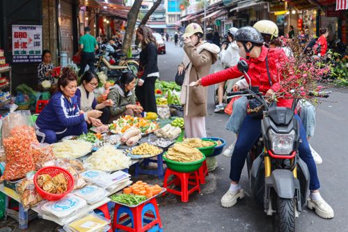 Giá hàng hóa sau Tết hạ 'nhiệt', cau vẫn cao ngất ngưởng