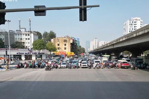 Thuê xe tự lái bị phạt nguội thì xử lý thế nào?