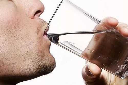 5 việc nên làm để cơ thể nhanh hồi phục sau khi uống rượu