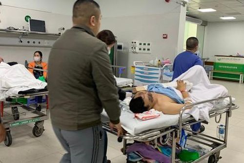 Nạn nhân của pháo tự chế: 'Em rất ân hận vì trò nghịch dại của mình'