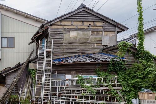 Gánh nặng khủng khiếp từ 9 triệu ngôi nhà ma ở Nhật Bản