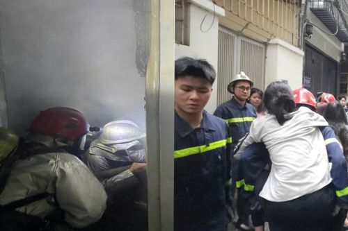 Cháy nhà trọ ở Hà Nội, cảnh sát giải cứu 7 người mắc kẹt