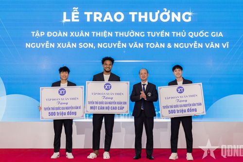 Xuân Son được tặng căn hộ cao cấp
